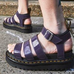 DR MARTENS Sz 9 Blaire Strappy Gladiator Sandals Vegan Leather in Black Currant